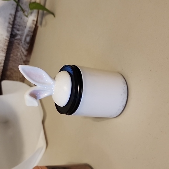 Bath & body works bunny ears magnetic candle jar topper new - Picture 6 of 6